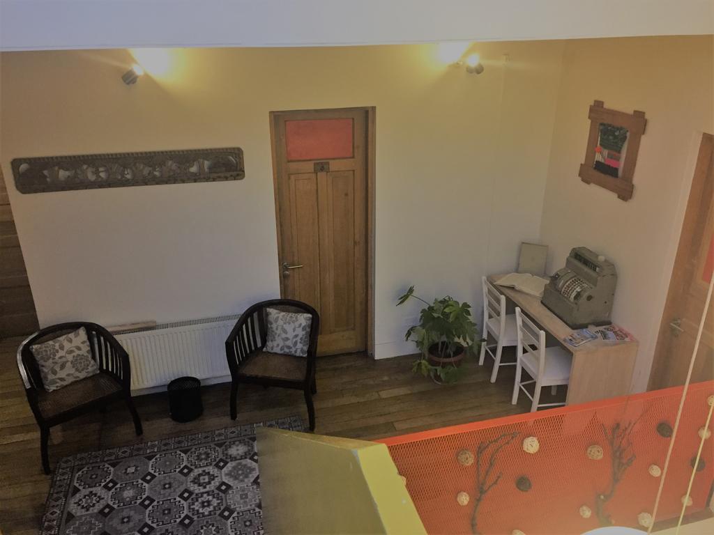 Hostal Caracol Σαντιάγκο Εξωτερικό φωτογραφία
